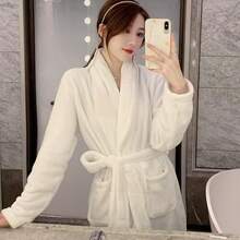 1 pieza Bata de franela con cuello en V, manga larga y cinturón en la cintura, elegante y unisex, suave y absorbente, adecuada para ducha, hotel, piscina, salón, uso personal, regalo