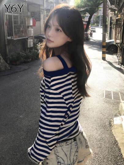  Y6Y 韩版藏蓝色条纹露肩长袖T恤，宽松休闲时尚女式上衣，秋冬季