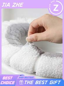 Coussin de siège de toilette épais pour l'hiver, anneau de toilette universel pour toutes les saisons, couvercle de toilette avec poignée, coussin de toilette chaud en peluche. Tapis de toilette chaud pour l'hiver, matériau de haute qualité, propre et hygiénique, agréable à la peau et confortable, convient à divers types de toilettes, lavable et réutilisable, pratique