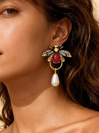 1 Pair Elegant Alloy Insect Bee & Water Drop Faux Pearl Dangle Earrings For Women