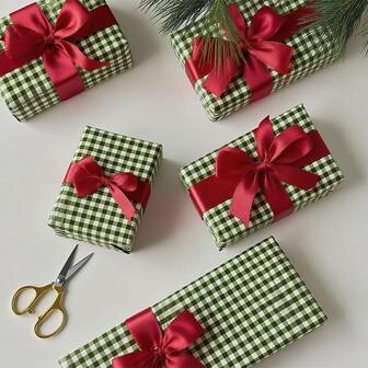 1 Roll Extra Long Giant Wrapping Paper - Green & White Plaid Or Pink & White Plaid, Christmas & Valentine's Day Gift Wrap, Tear-Resistant, Thick & Durable - For Gifts, Cards - Elegant Minimalist Design, Seasonal Card Decor, Minimalist Packaging, Sturdy Coated Paper Wrap, Valentine's Day Decor, Valentine's Day Gift Packaging