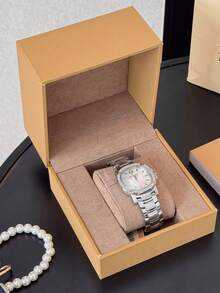 Burberry Mother Of Pearl Stainless Steel Women's Wristwatch - Silver - View 4