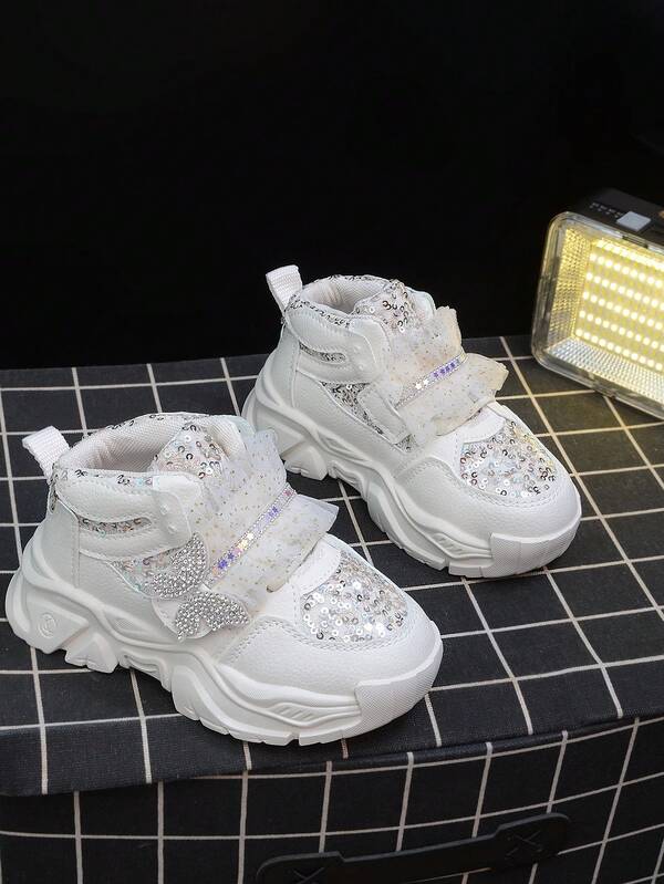 Stivali da ragazza alla moda con fiocco e nappine, stivali con tacco alto comodi e caldi, adatti per feste, viaggi e tutte le stagioni