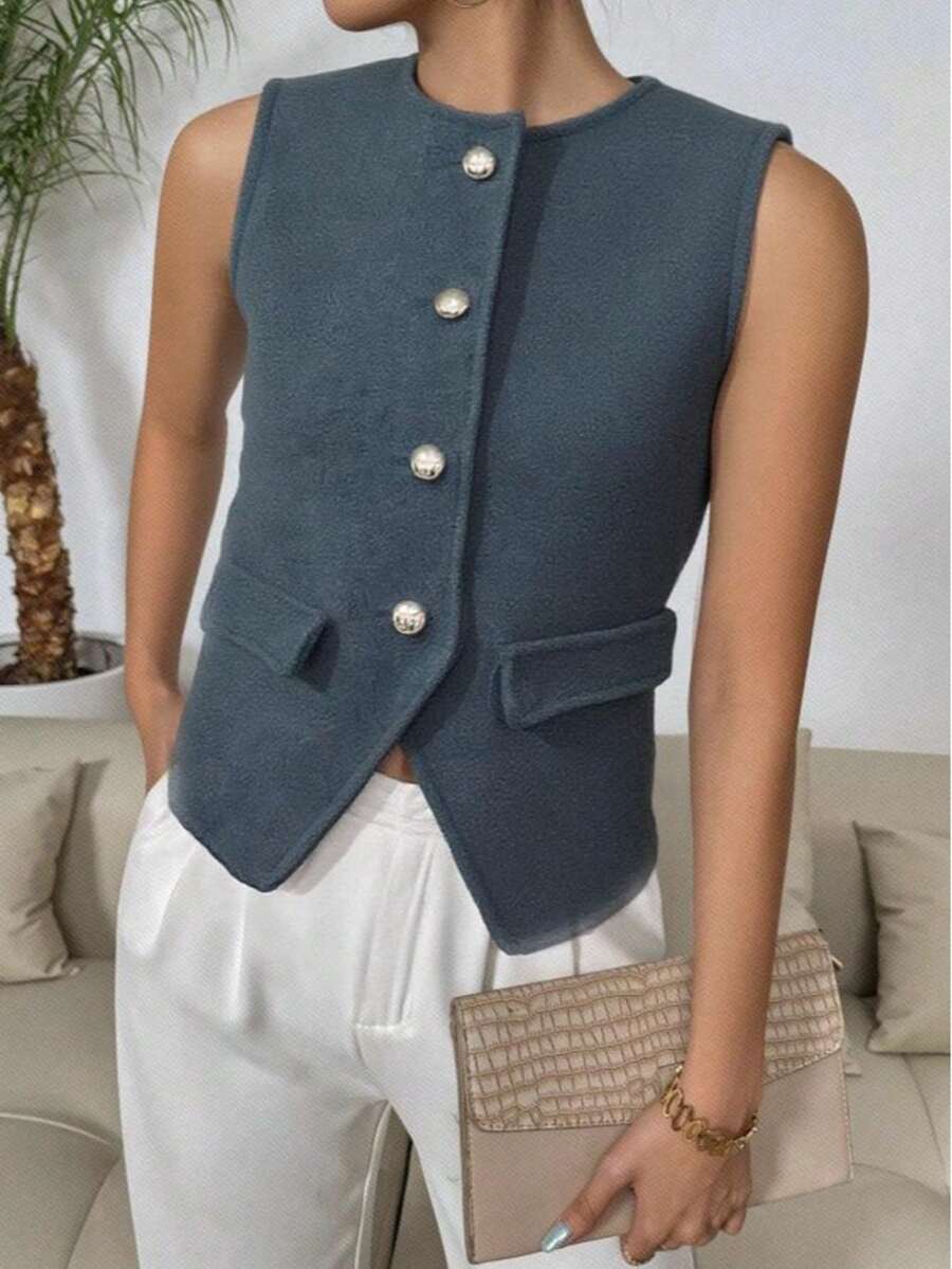 Chaleco sin Mangas con Entalle en la Cintura y Botones Dorados – Elegante y Versátil para Primavera/Verano Hecho en México - Gris - Ver 1