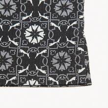 Puma 男女款休闲短袖印花衬衫，夏季 - 黑色 - 查看 5