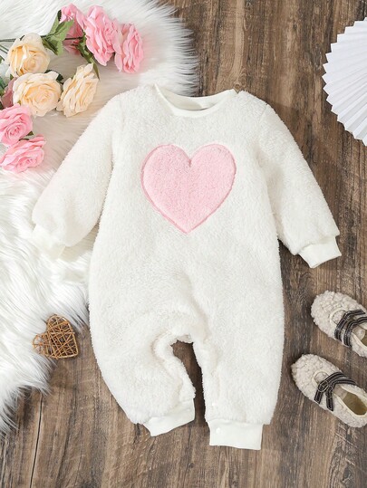 Baby- und Kleinkind Mädchen Fleece-Romper mit Herz-Stickerei, süßer Außenanzug Jumpsuit mit Hose, Winter