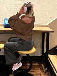 FOR BEAUTY 春夏新款V领前扭结纽扣长袖针织开衫，女士短款宽松舒适粉色灯笼袖毛衣外套，新年 - 棕色咖啡 - 查看 5