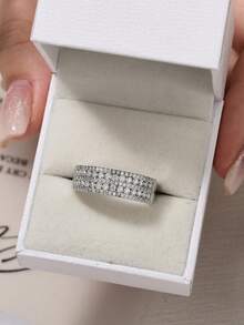 AIHUASI 1 chiếc nhẫn đính hôn bạc Sterling 925 đính kim cương Moissanite sang trọng dành cho nữ 1.0*1.0mm 0.85 carat cắt tròn lấp lánh màu D VVS1 Nhẫn cưới đính hôn Moissanite Promise Nhẫn vĩnh cửu Trang sức cao cấp Quà tặng Valentine - Bạc - Xem 8