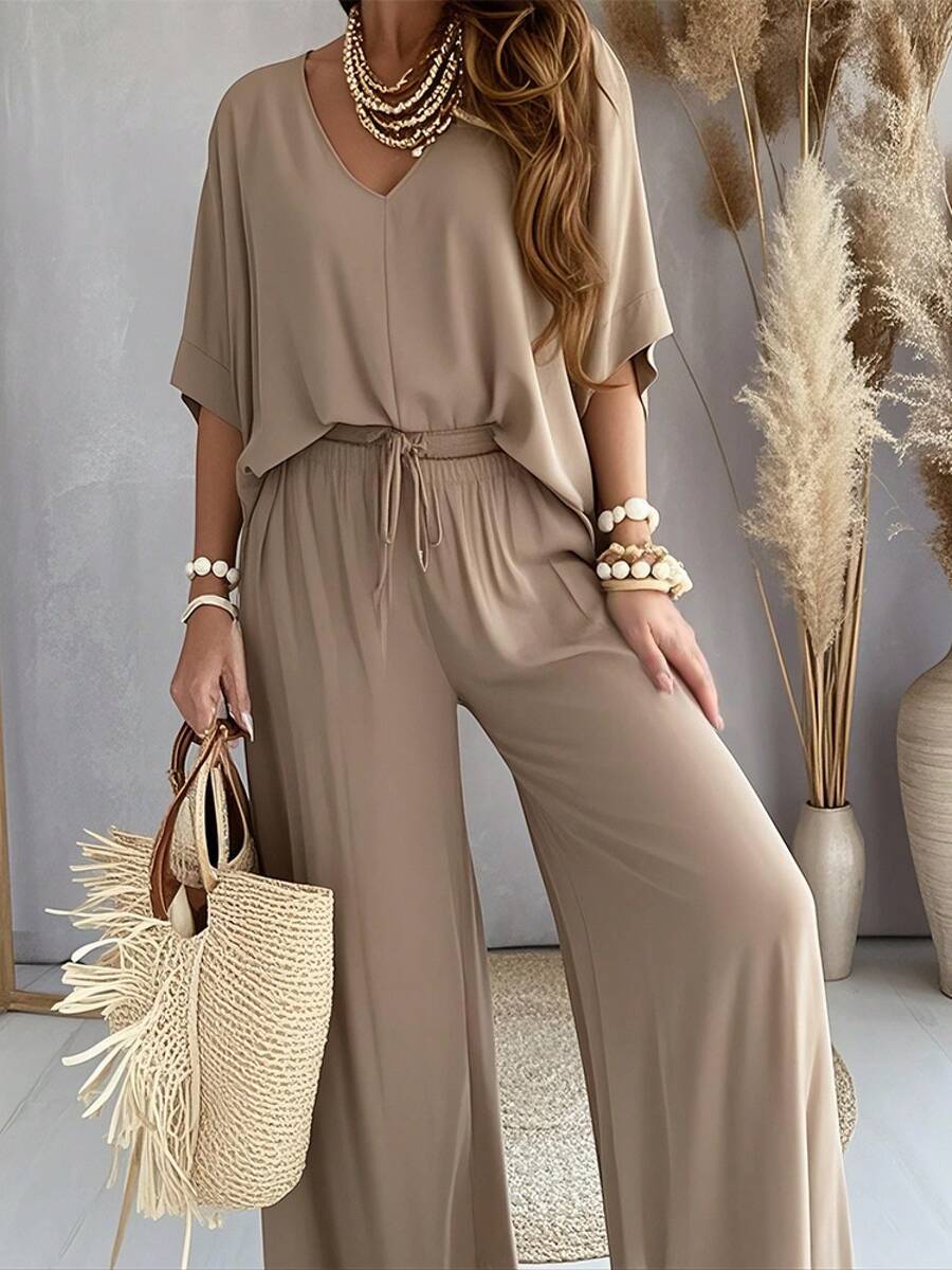 The New Women's Fashionable Batwing Sleeve Set Is Suitable For Work, Date, Commuting, Party, And Daily Casual Wear.It Offers Comfortable Clothing.