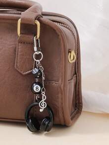 1 pieza Llavero con pendiente de auriculares, pendiente personalizado con nota musical/estrella/bola de billar 8/dado - Regalo de moda y minimalista, adecuado para mujeres y adolescentes amantes de la música como accesorio de cumpleaños, excelente para regalos diarios y festivos