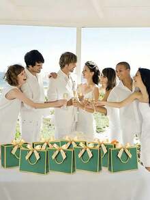 10个装 - 圣诞礼品袋，牛皮纸礼品袋，带蝴蝶结丝带，圣诞礼品包装购物袋，新年感谢礼品袋，带提手，横式纸质礼品袋，适合婚礼伴娘，男女通用，带提手，适合生日、婚礼、伴娘派对回礼、零售礼品袋、收纳袋（绿色） - 綠色 - 查看 6