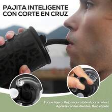 Termos para Cafe con Doble Pico, Vasoérmico de Acero Inoxidable con Pajita, Fría (24 horas), para Hombres y Mujeres, Libre de BPA, Regalo (25 oz / 740 ml, Instinto Real) UZVZ - Instinto Real - Ver 4