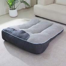 Luxurious Ultra-Thick Pet Mat, Soft And Comfortable To Help Pets Sleep Deeply. Two-Color Splicing Design, Light Beige-Friendly Fabric. Pet Sofa, Suitable For Small Dogs, Medium Dogs And Large Dogs, Dog Lounge Bed, Deep Sleep Mat