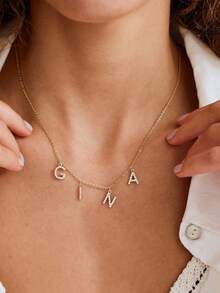 Customized Name Letter Necklace, Personalized CZ Letter Pendant, Women's Customized Name Necklace, Simple Gold-Plated Chain, Customizable Jewelry Gift, Unique Nameplate Gift For Girlfriend And Friends, Stainless Steel Jewelry, 2026 Graduation Gift For Daughter And Friends, Unique Graduation Gift For Her - Multicolor - View 4