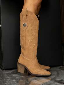 Botas vaqueras vintage con tacón alto y grueso bordadas para mujer de caña alta adecuadas para verano otoño invierno estilo retro y de punta puntiaguda Botas western perfectas para looks Boho Chic - Castaño - Ver 1