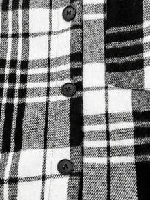 Nowa damska kurtka z polaru w kratę/tartan z kieszeniami zapinanymi na guziki z przodu, odpowiednia do codziennego noszenia jesienią/zimą