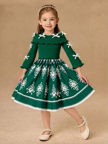 Kleine Mädchen Grünes Off-Shoulder Kleid, grünes Strickgewebe mit zarter weißer Blumen-Saum Dekoration und Schleifenakzent, vintage und verspielt, geeignet für Kinderfeste, Outdoor-Geburtstagsfeiern, Urlaub und Alltagstragen, Herbst/Winter