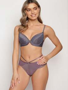 Sutiã elegante e sólido com malha decorativa