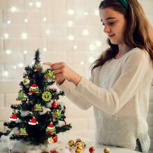 Traditional Christmas Wooden Decorations, Lime Green And Red Holiday Tree Decorations, Holiday Wood Chip Labels, Christmas Trees, Home And Kitchen Decorations, Family Party Decorations, Home Decorations Without Power Supply, Christmas Decorations, Room Decorations, Party Decorations