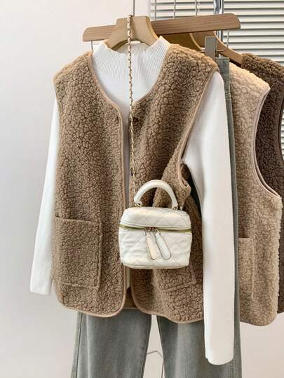 YUXIN Indispensable pour les femmes en automne et en hiver ! Gilet sans manches en fausse fourrure douce avec deux poches, ultra-chaud et polyvalent pour un port quotidien