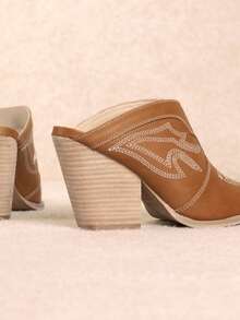 MI.IM BREE - Chunky Heeled Sandals - 駝色 - 查看 3