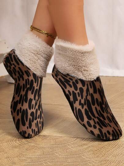 1 Pair Winter Leopard Print Fluffy Plush Slipper Socks, Comfortable Casual Minimalist Sexy Socks For Women