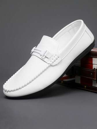 Men's New Fashion Loafers, Classic Comfortable Dress Shoes, Slip-On Lightweight Driving Shoes, Moccasins With Metal Decor Casual Loafers (Loafers Run Small, Customers With Large Feet Are Advised To Order One Size Up)