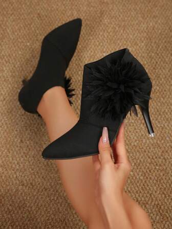 Sexy Western-Style Wedding Party Elastic Special Material Pointed Toe Classic Women Shoes