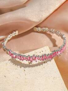 1pc Minimalist Fashion Asymmetrical Colorful Zirconia Bracelet Jewelry