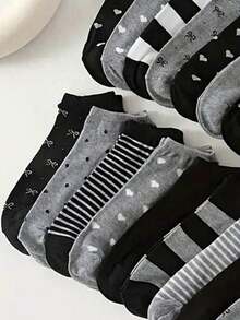 10 双女式踝袜，随机颜色：黑色、灰色、心形、波尔卡圆点、蝴蝶结图案，时尚、优雅、百搭、柔软、舒适、吸湿排汗，适合任何鞋子，适合返校 - 彩色 - 查看 5