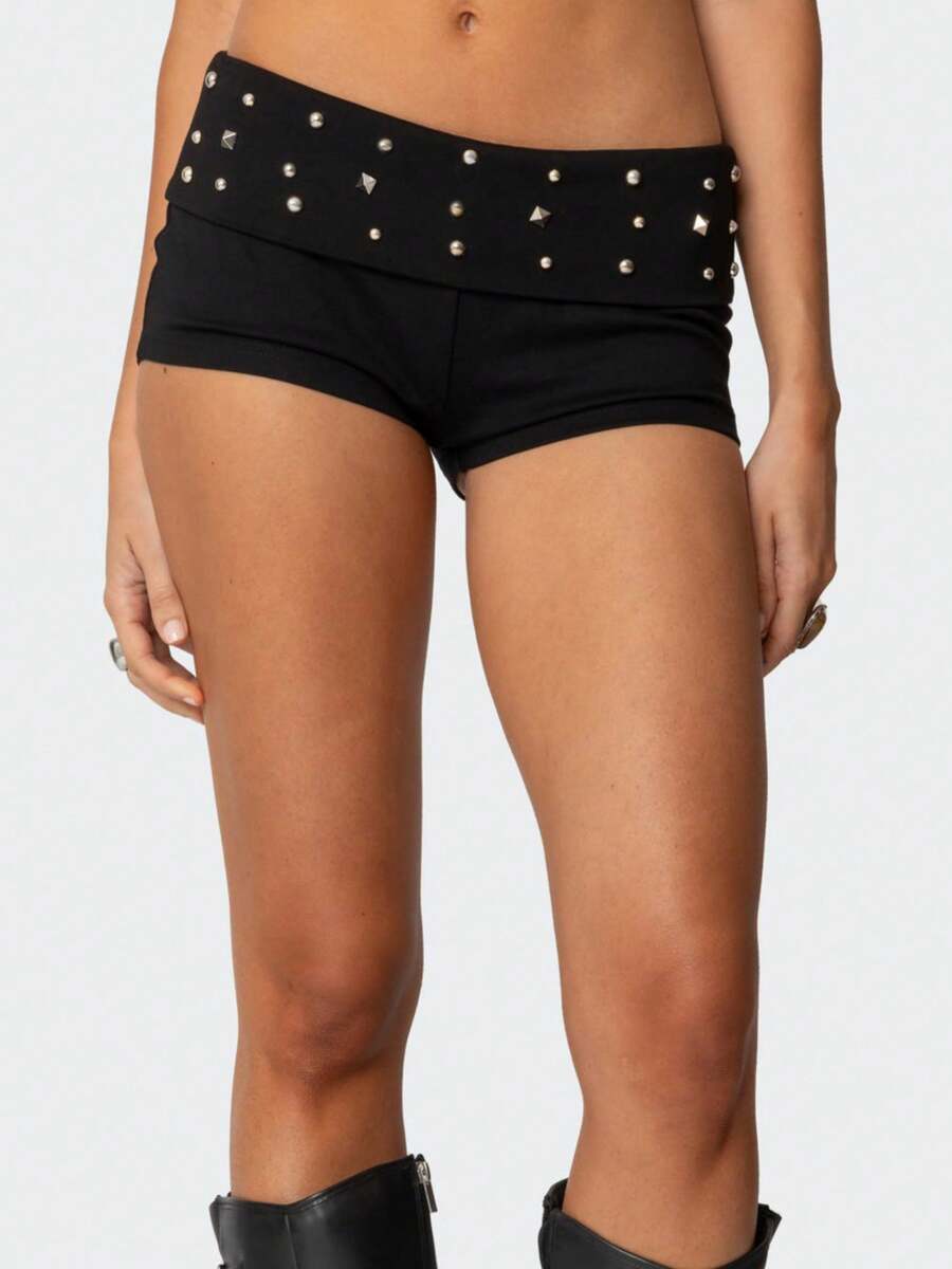 Women Studded Fold Over Shorts Y2k Low Waist Rivet Micro Shorts Slim Fit Boyshorts Goth Rave Mini Bottoms Party Clubwear - màu đen - Xem 1