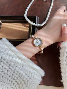 Đồng hồ nữ mặt tròn kiểu vòng tay đính hạt mới, đồng hồ đeo tay hình oval dễ thương, món quà dành cho bản thân hoặc bạn bè. - Vàng - Xem 3