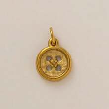 1 件不锈钢时尚多元素音符桃花A舞鞋骰子火蜡烛飞机圣诞老人吊坠，电镀 18K 金，适合 DIY 项链、手链、耳环、钥匙扣、包链、蕾丝扣、女士珠宝配饰、DIY 护身符配饰，可作为精美吊坠佩戴以展现魅力，并作为礼物送给妻子、母亲和女朋友。女士珠宝。 - 彩色 - 查看 12