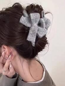 1pc Plush Knitted Bow Hair Clip For Girls - A Simple And Elegant Hair Accessory For Updos Winter Hair Clutch Elegant Claw Clips