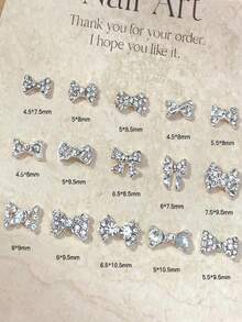 10 pezzi di fiocchi di diamanti di alta qualità in mix casuale, accessori per unghie bianchi semplici, forniture per arte di unghie