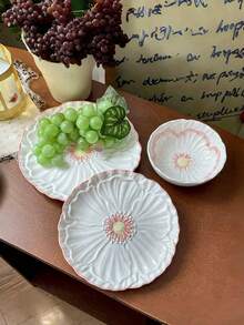 1pc Delicate Floral Embossed Underglaze Ceramic Tableware Set, Pink Petal Dessert Plate, Cake Plate, Snack Bowl - Multicolor - View 9