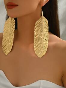 1 Pair Fashionable Minimalist New Exaggerated Summer Long Leaf Unique Personalized Exaggerated Big Leaf Earrings - Yellow Gold - View 4