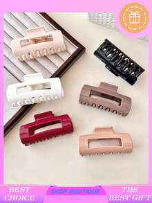 1PC Brand-New Silicone Soft Large Square Hair Claw, High-End Women's Elastic Hair Clip, Women's Hair Accessory, Powerful Chin Clip. Made Of Soft Silicone, It Is Available In Multiple Colors Such As Black, White, Red, Khaki, And Coffee. The Style Is Simple, Fashionable, Cute And Elegant. Winter Hair Clutch Elegant Claw Clips