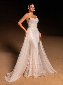 Elasola 优雅珠饰亮片晚礼服，心形领口，薄纱拖尾——精致的紧身胸衣装饰，修身剪裁，优雅拖尾，适合红毯、婚礼、正式晚宴等场合。 - 杏色 - 查看 9