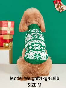 Un pulover tricotat din poliester cu model de Crăciun, călduros, confortabil, respirabil și cu o atmosferă de Crăciun. Este potrivit pentru pisici și câini de companie, pentru a fi purtat toamna și iarna (Produsul este de dimensiuni mici, se recomandă achiziționarea a 1-2 mărimi mai mari).