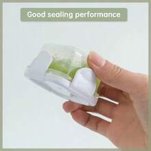 6 Stücke Mini Lebensmittel Aufbewahrungsbehälter Set, Küchen Lunchbox Kühlschrankdose mit Verschluss, kleine Lebensmittelbehälter Plastikdose mit Verschluss, multifunktionale Gewürzbox, Mehrzweck, tragbare Snacks, Obst, Haferflocken, Reise- und Familienorganisation, Küchenutensilien, Schulmaterial, Rückkehr zur Schule, geeignet für Mikrowelle und Gefrierschrank, ideale Wahl für Halloween, Thanksgiving, Weihnachten, Neujahr und Geburtstag