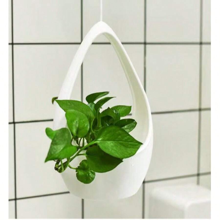 1pc Round Thick Hanging Planter Pot, Creative Rattan Woven Plastic Self-Watering Hanging Basket For Trailing Plants