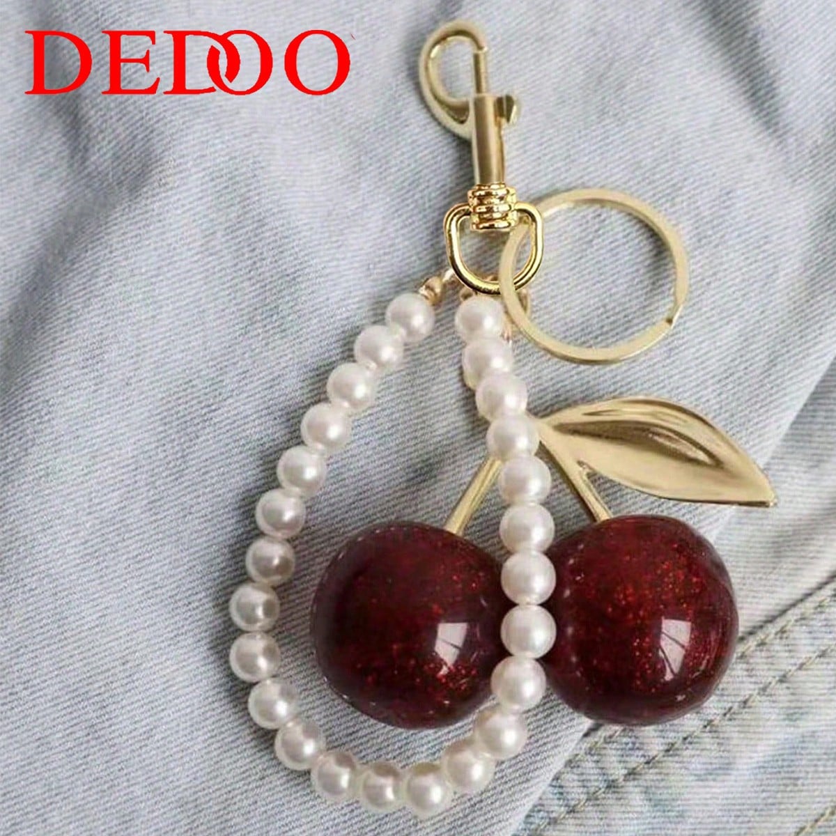 1pc Unique Cherry Keychain With Shiny Resin Pendant - Made Of Alloy Material, Customizable C-Shaped Hook, Suitable For Women's Wallets And Bags, Ideal Gift For Family, Friends And Couples, Also Great For Valentine's Day Gifts, Valentine's Day Bracelets, Etc.