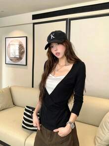 优雅V领蝴蝶结蕾丝二合一T恤，修身款，女士秋冬打底衫