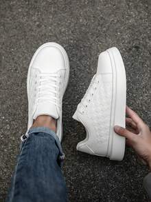 Herren einfache rein weiße Splicing Niedrig-Top Schnürschuhe, modische Outdoor Alltags Lässig bequeme Schuhe, essentielle weiße Schuhe für alle Jahreszeiten