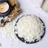 1kg Natural Soy Wax Flakes, Suitable For Candle Making - Low Melting Point, Clean Burning - DIY Candle Material, Home Fragrance Candles, Halloween, Christmas Decorative Candles, Home Scented Candles, Cup Candle Making, Applicable For Weddings, Birthdays, Valentine's Day, Mother's Day, Father's Day, Various Holiday Gatherings, Atmosphere Decoration, Souvenirs, Creative Gift Making