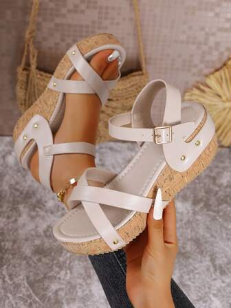 [2025 Spring/Summer New Arrival] Y2K European & American Ins Style Soft Cork Platform Wedge Thong Strap Rivet One-Buckle Roman Sandals For Women