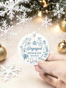 Ornamento di fidanzamento personalizzato, ornamento in ceramica per matrimonio personalizzato, regalo di primo Natale fidanzati, ricordo per coppia appena sposata, decorazione con iniziali e data personalizzata, ornamento con iniziali della coppia, ornamento con data personalizzata, decorazione natalizia personalizzata, ornamento per albero di anniversario, regalo di matrimonio personalizzato, ornamento per coppia personalizzato, ornamento per albero di anniversario, regalo natalizio personalizzato