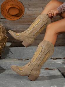 Botas Casuais de Cano Médio Estilo Ocidental com Bordado de Chama Femininas, Parte Superior de Couro Camurça, Salto Grosso, Slip-On, Cor Cáqui, Outono/Inverno