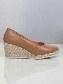 Zapatos de cuña con suela gruesa para mujer - Estilo elegante y de moda - Casual y cómodo - Serie de Oriente Medio - Estilo retro - Uso diario - Casual y versátil - Minimalista - Tacones altos - Slip-on - Cuero sintético con perlas falsas - Tacones altos de plataforma con suela gruesa - Tejido - Marrón - Ver 8